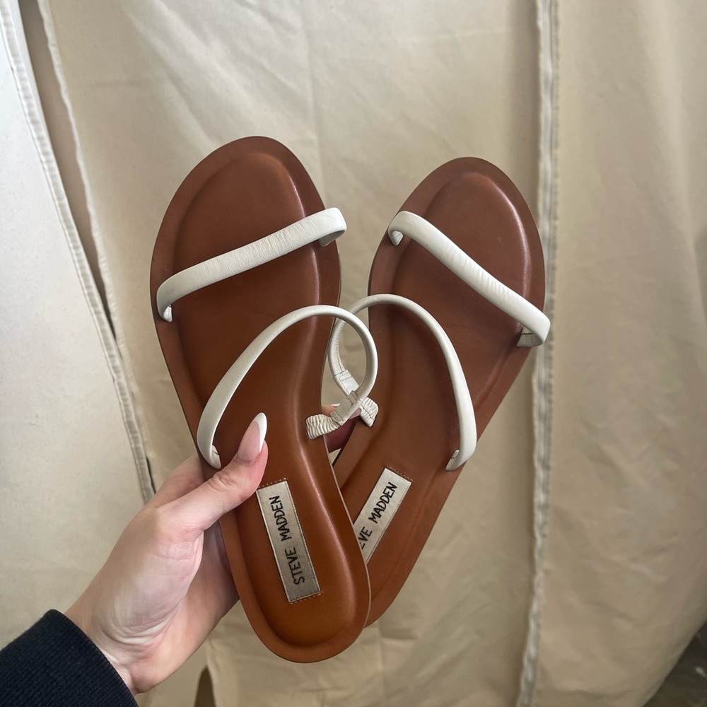 2 pairs Steven Madden Sandals